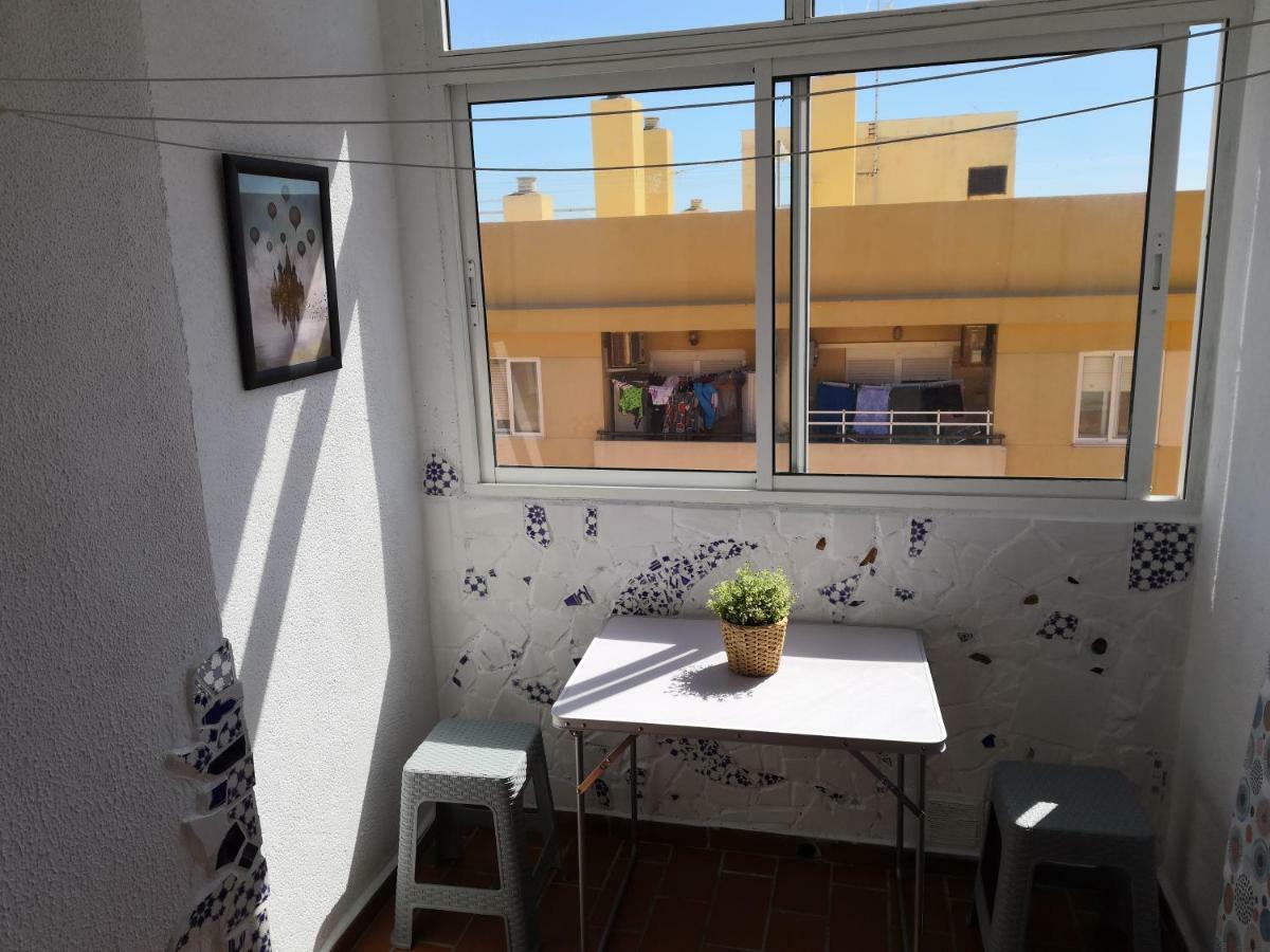 Vivienda Cercana A La Playa Con Todas Las Comodidades Tarifa Zewnętrze zdjęcie